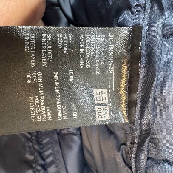 Uniqlo Down Puffer Vest Navy Blue Pockets Packable Light Women Medium - Picture 9 of 10